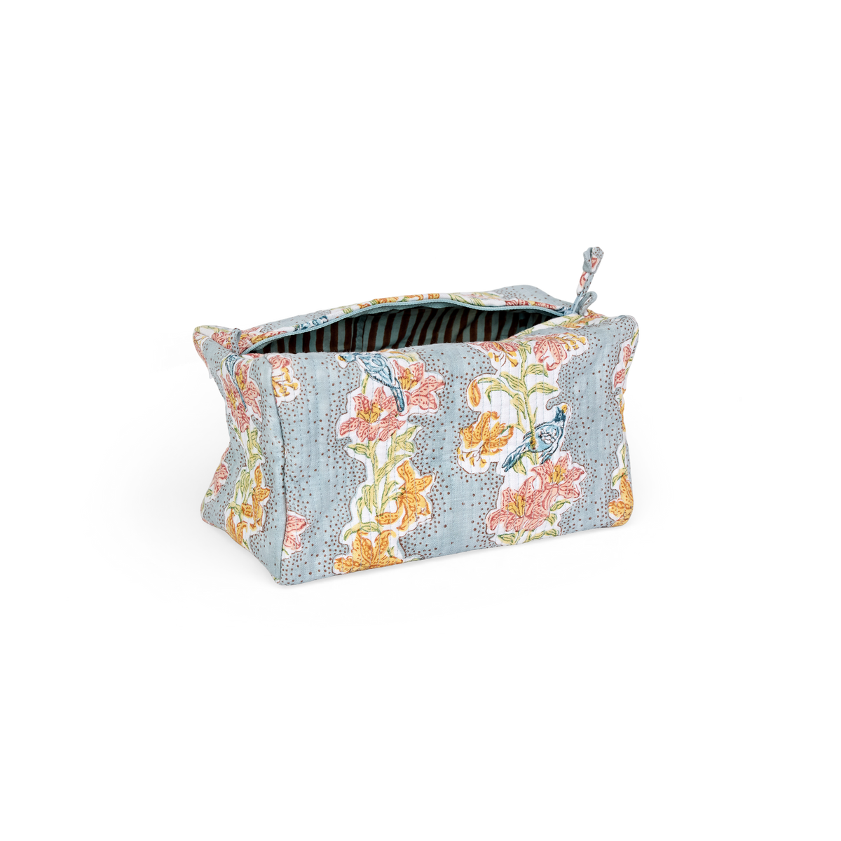 Sky Garden – Quilted Beauty Bag Medium – 8.5" × 4" × 3.5"
