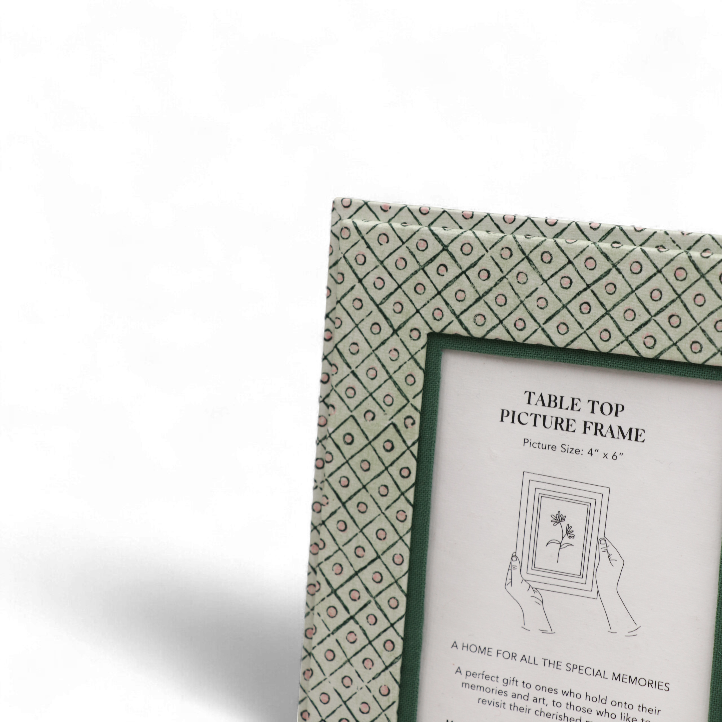Meadow Grid – Hand Block Printed Tabletop Picture Frame (7.25" x 5.75, fits 6" x 4" photo)