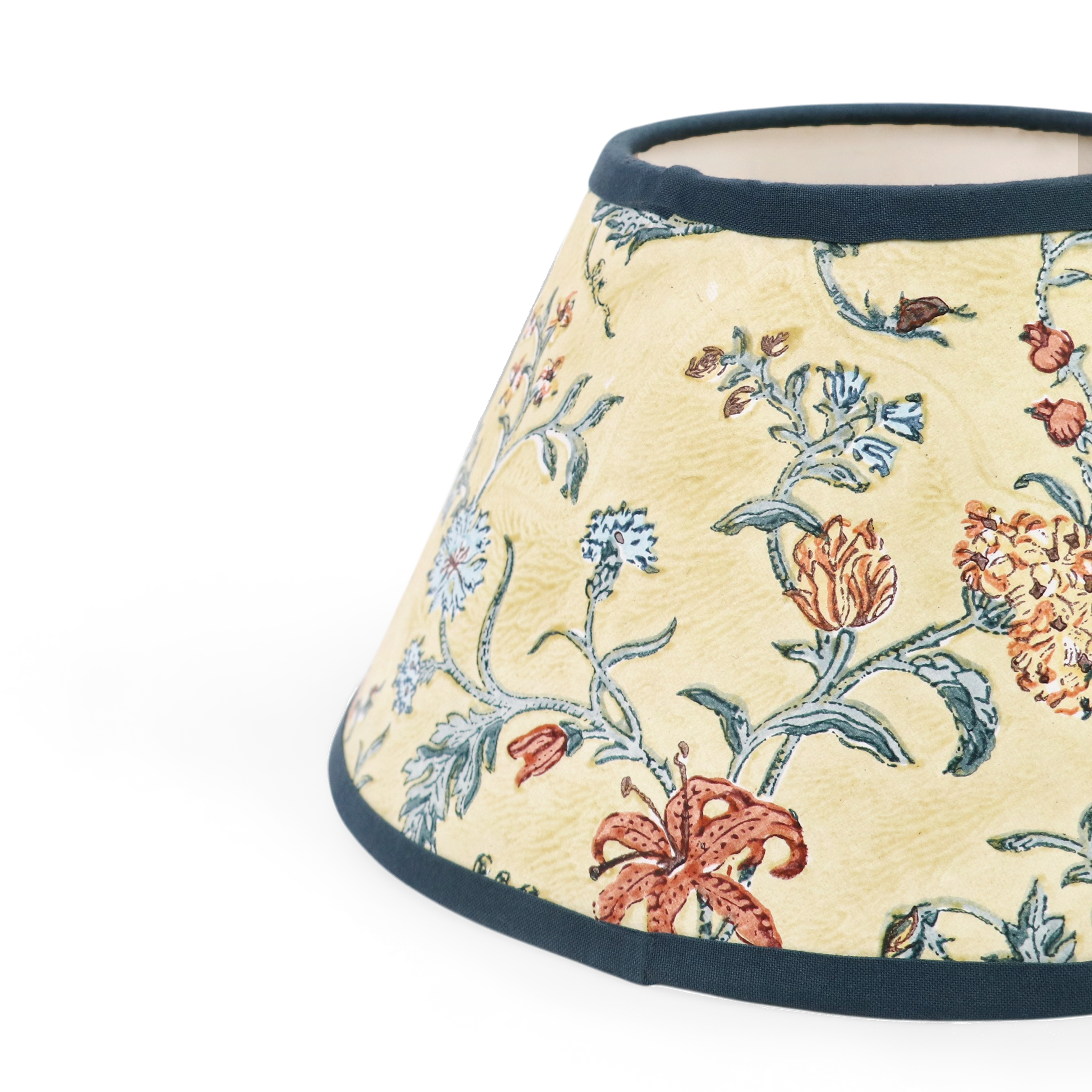 Autumn Meadow – Hand Block Printed Lampshade (6.25” H x 9” W x 4.25” Ø | Uno Fitting)
