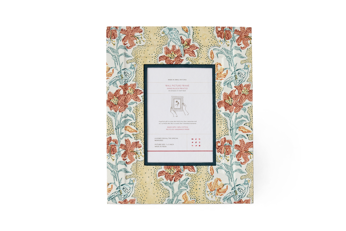Earth Garden – Hand Block Printed Wall Picture Frame (12" x 10", fits 7" x 5" photo)