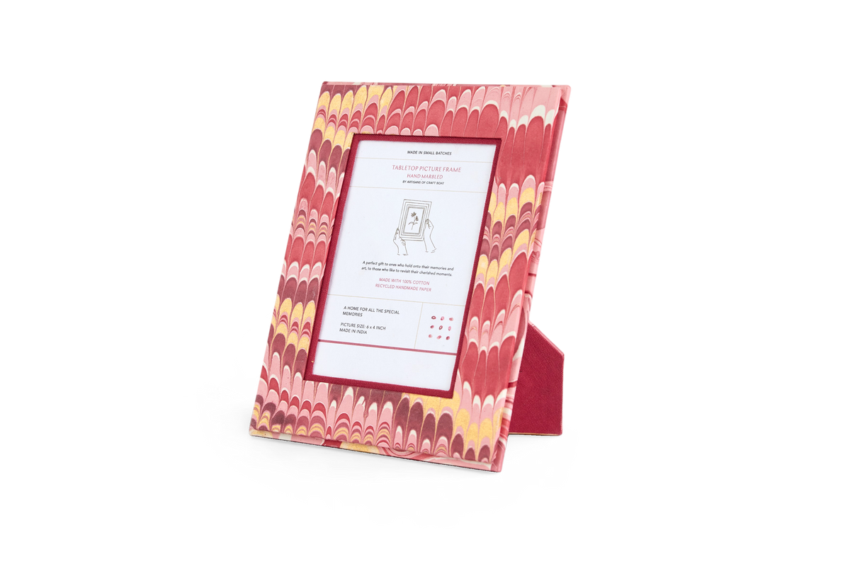 Garnet Red Mountain – Hand Marbled Tabletop Picture Frame (7.25" x 5.75", fits 6" x 4" photo)
