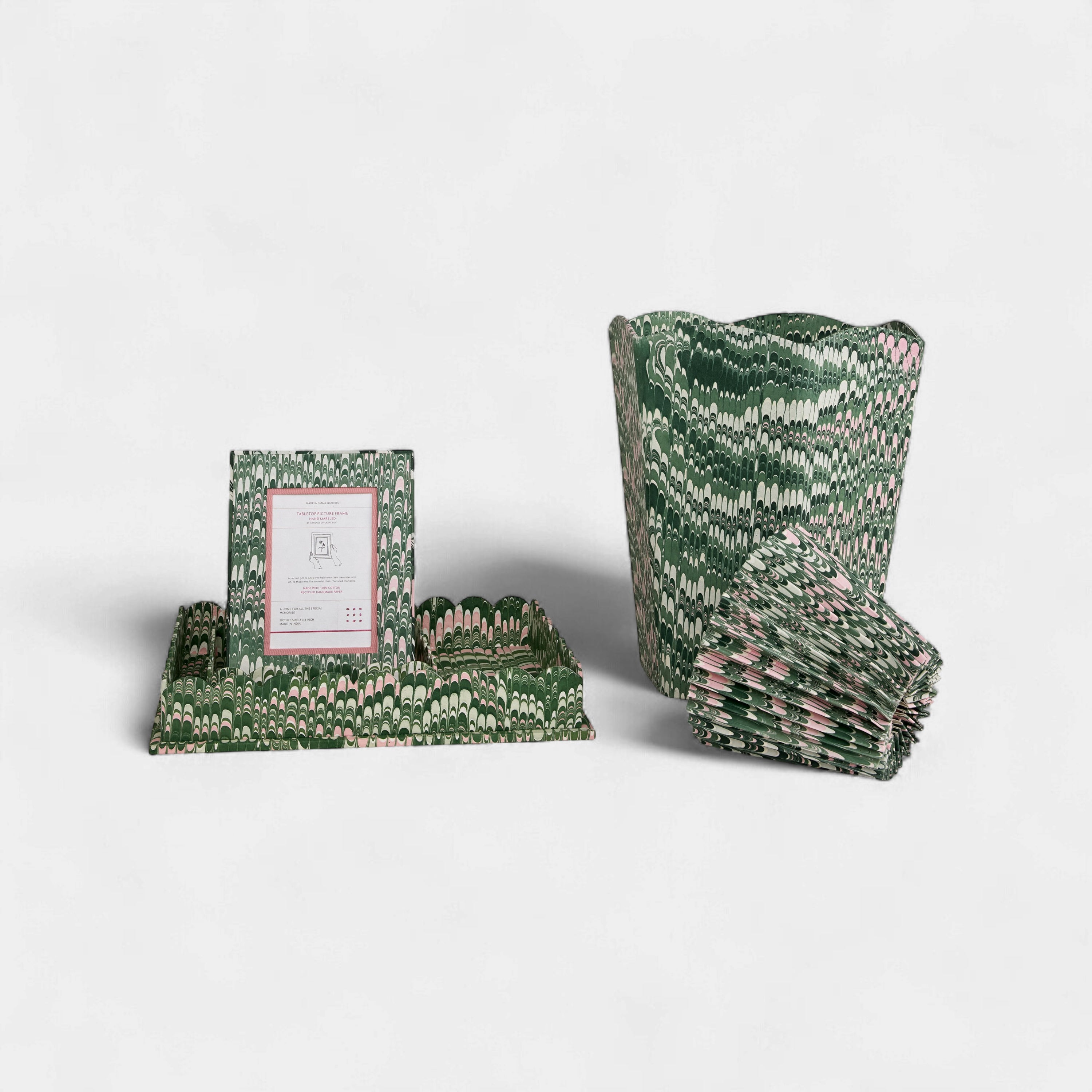Pine Wave – Hand Marbled Scalloped Basket (9.5" W x 9.5" D x 12.5" H)